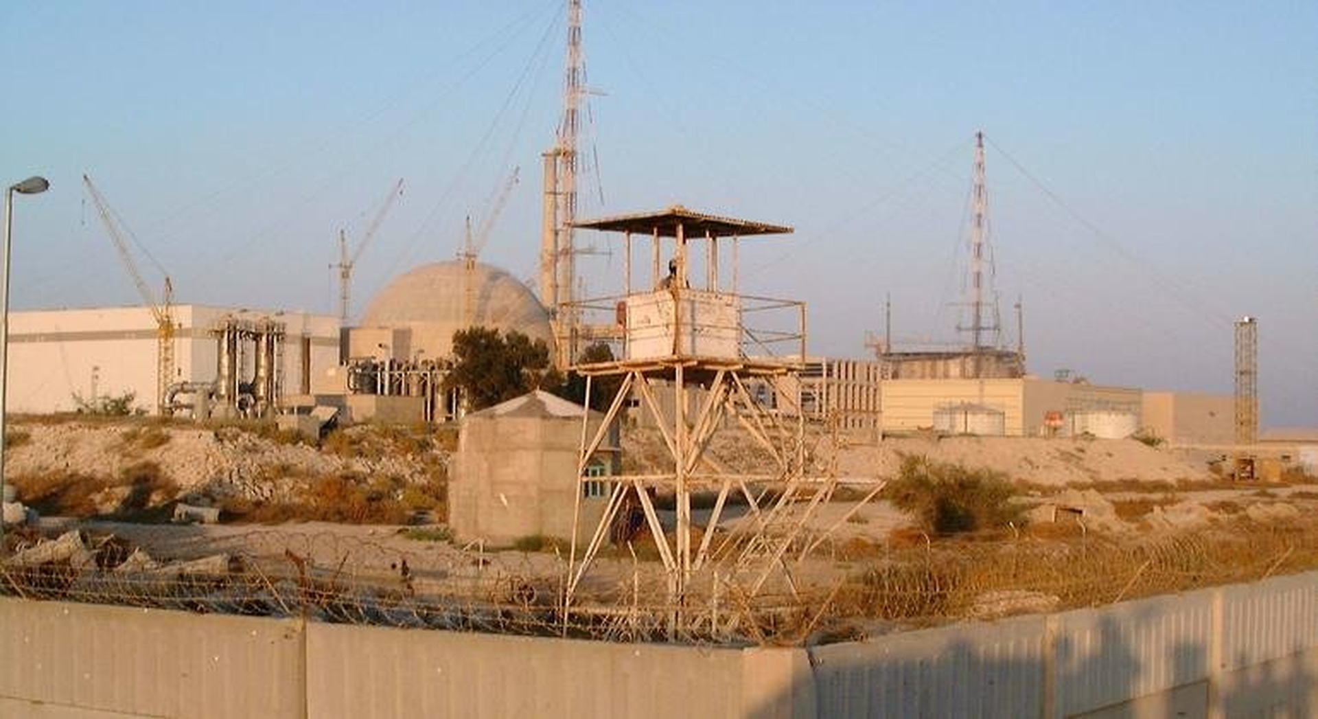 Global Health and Education Watch: Iran crisis: Schoolgirls killed, thousands displaced and aid compromised