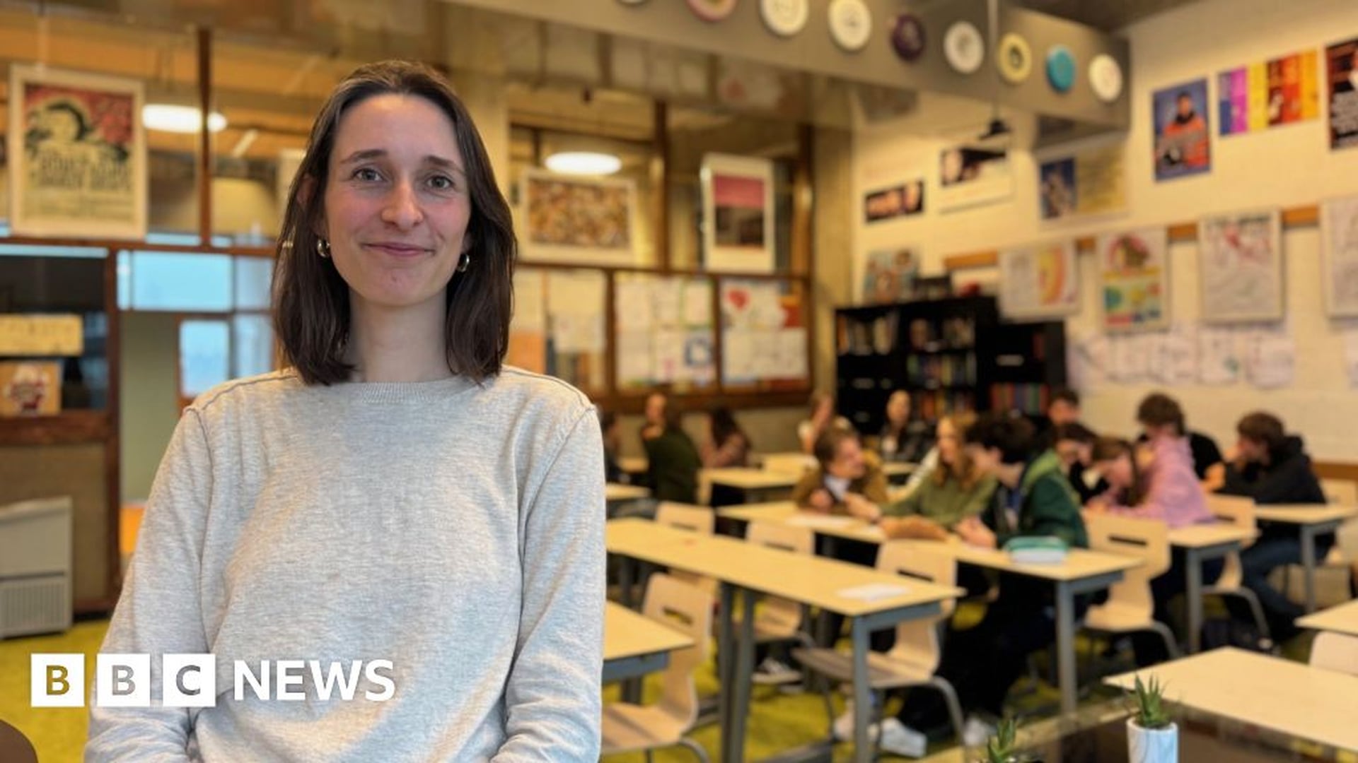 Netherlands Leads Global Push: Restricting Phones and Social Media in Schools