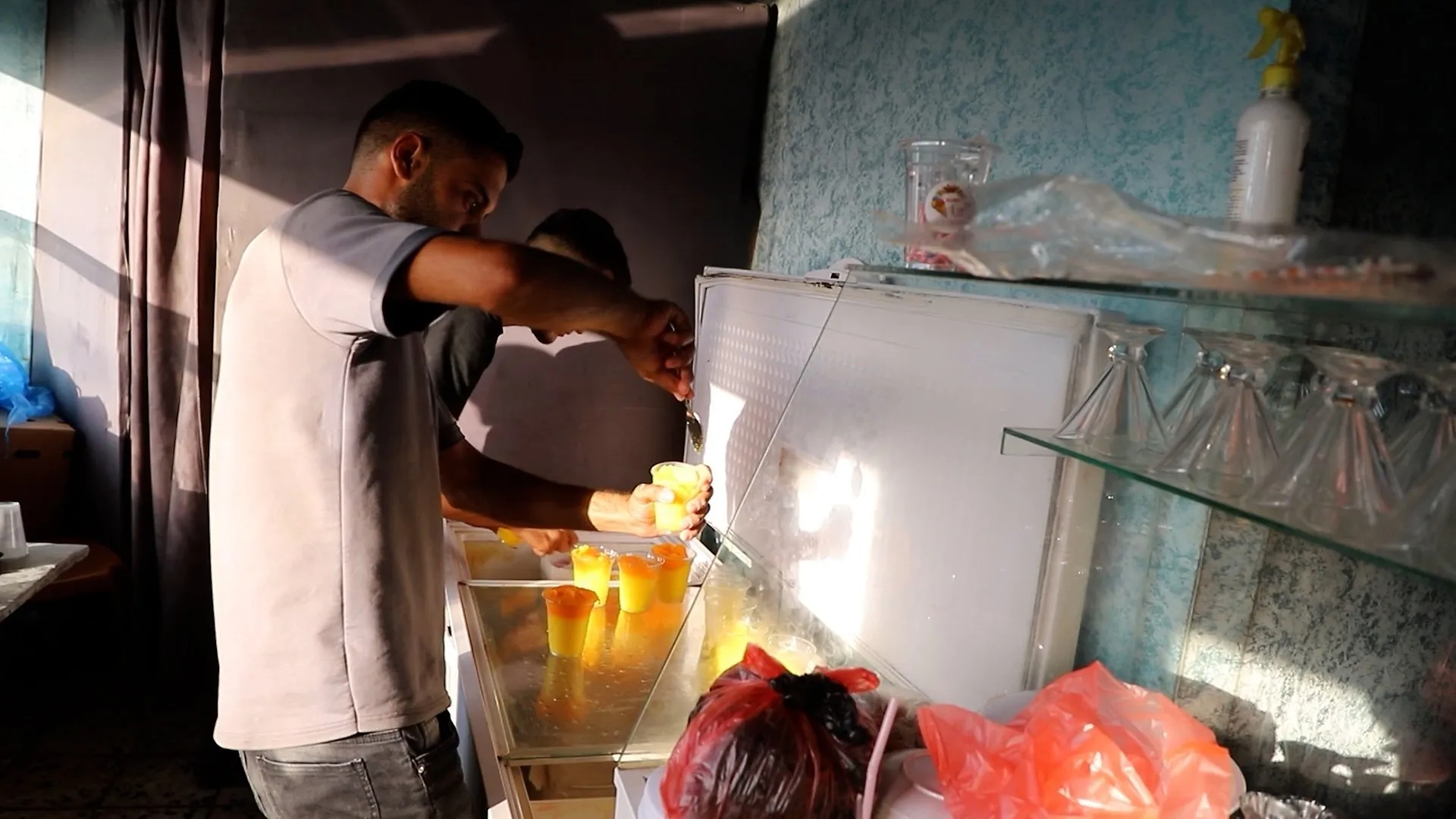 Global Health and Education Watch: Ice cream for education: Gaza cafe raises funds for