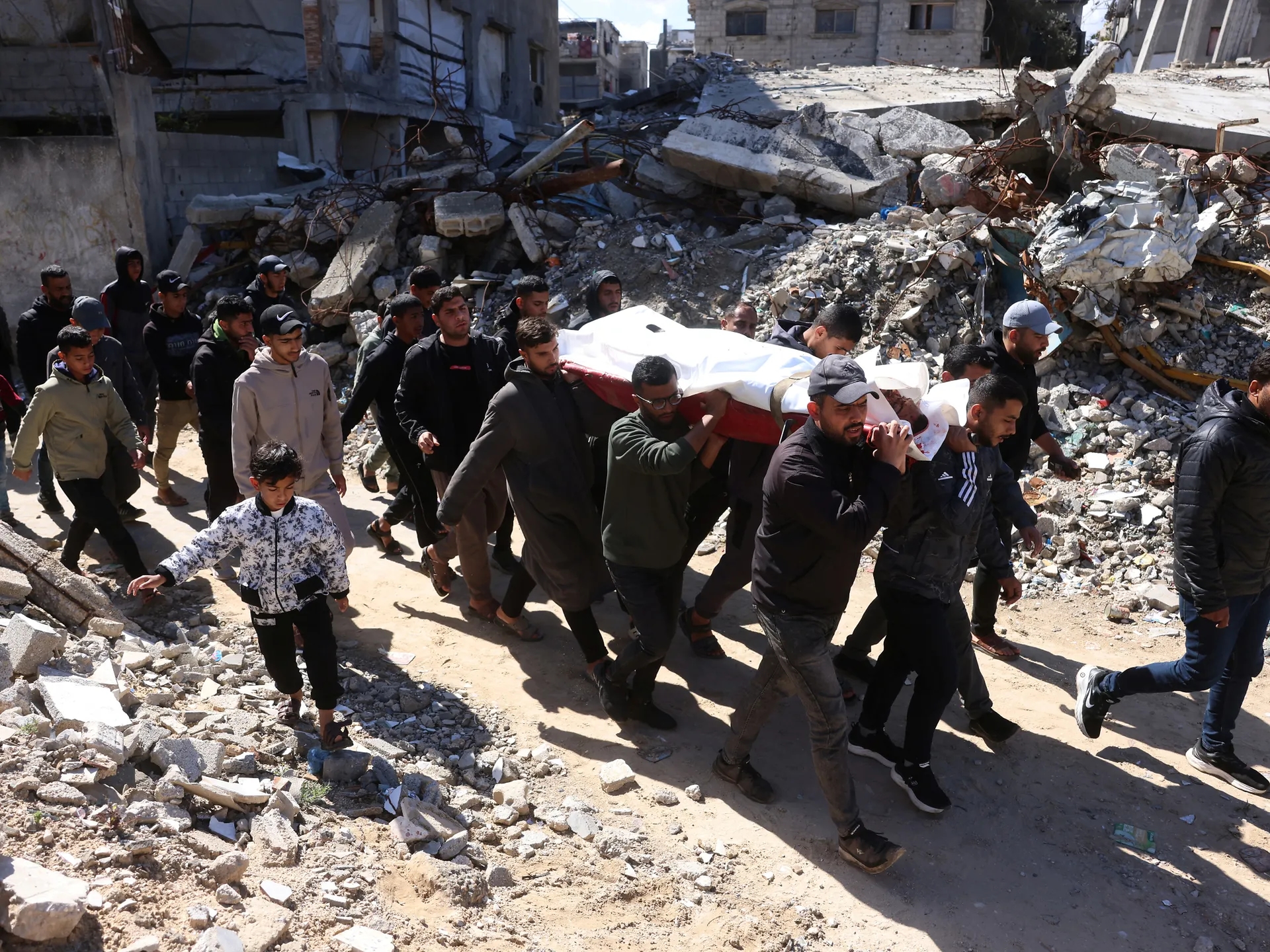Global Health and Education Watch: Israeli forces kill one in Gaza as another body