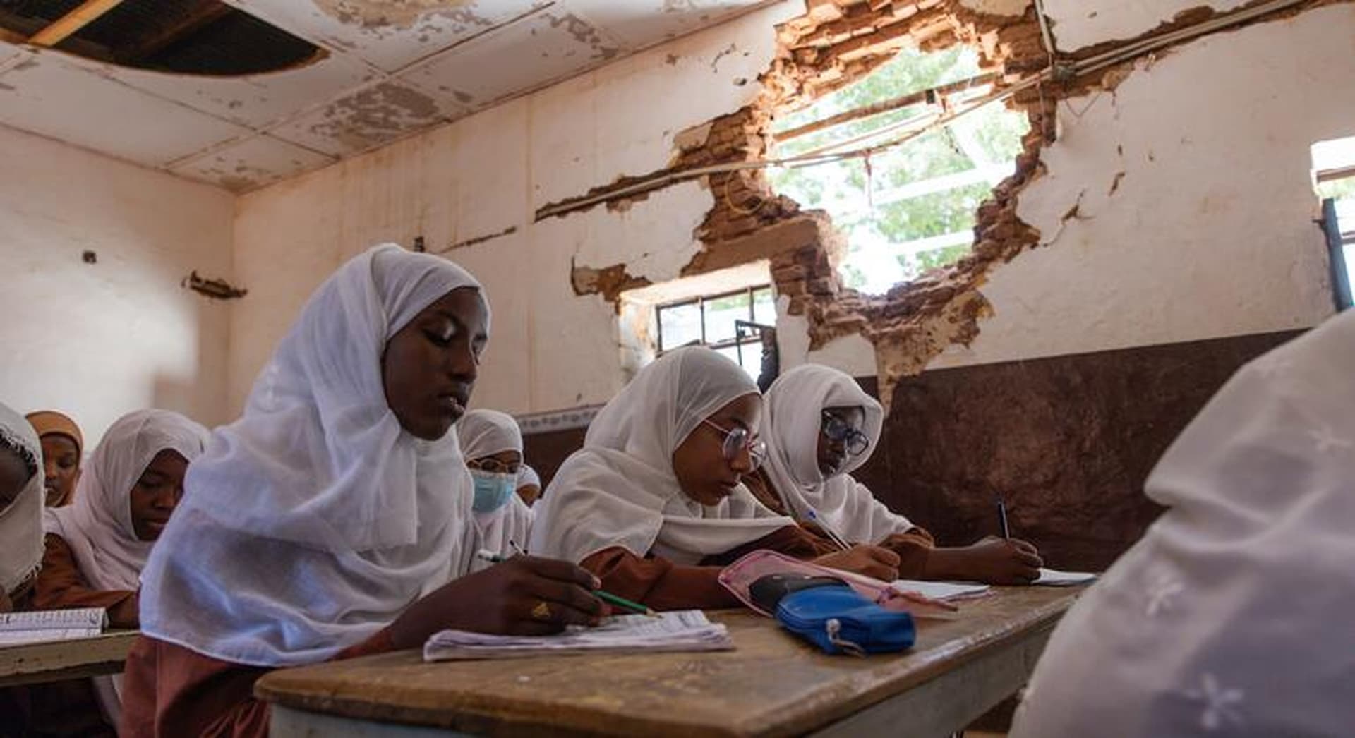 Global Health and Education Watch: Record number of attacks on education, global fund warns